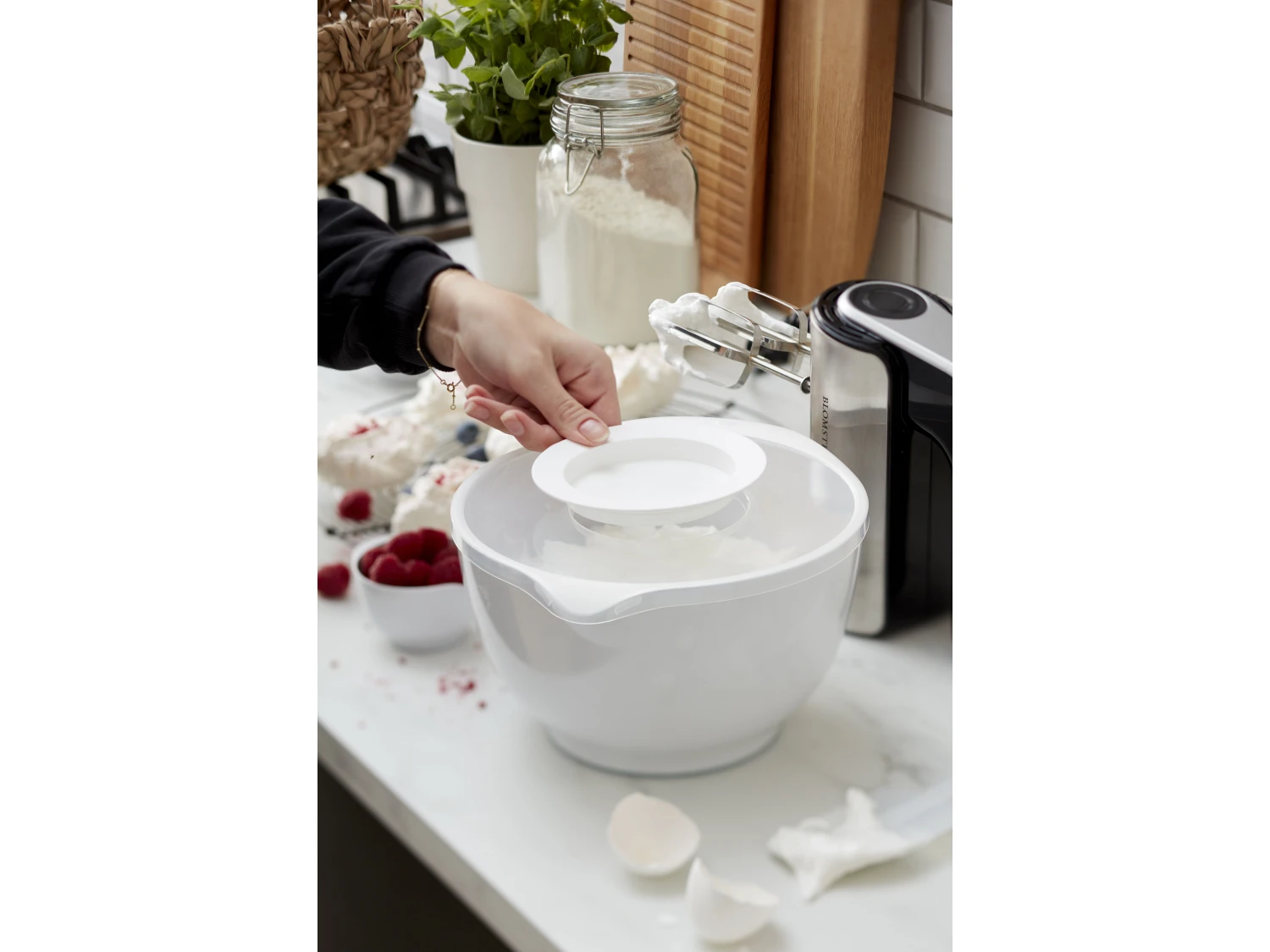 Rosti Margrethe Rührschüssel M. Splash-Deckel 8 Rosti Margrethe Rührschüssel M. Splash-Deckel – Bild 6