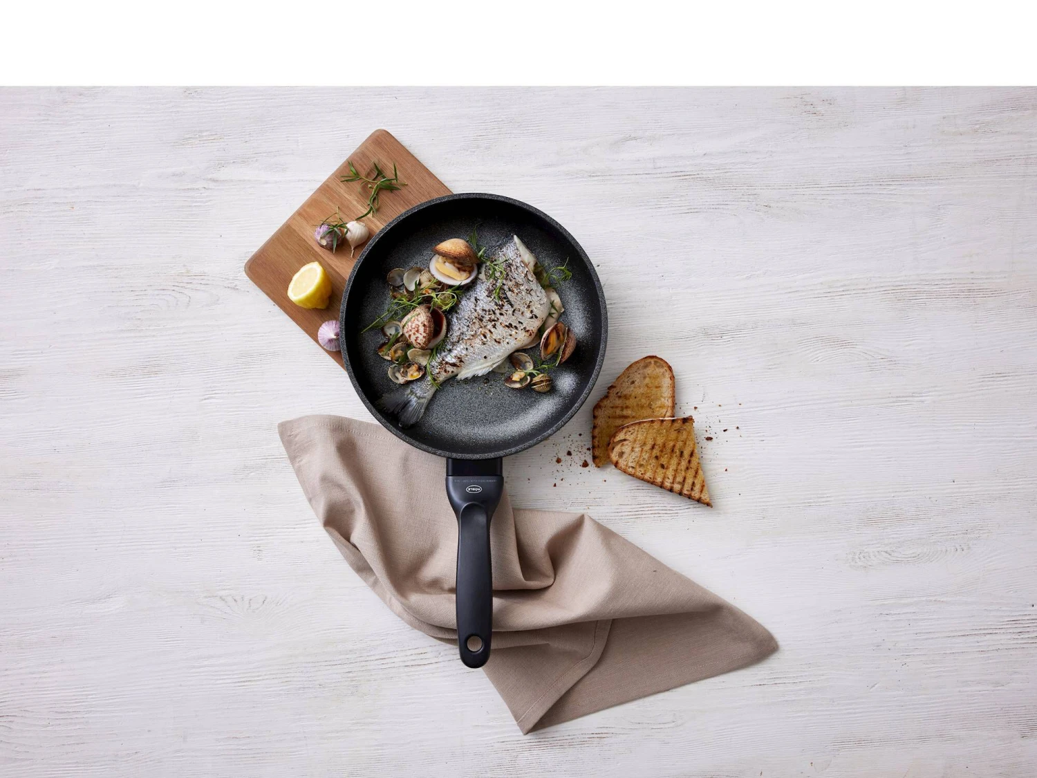 HOLM Servierbrett 4 HOLM Servierbrett – Bild 2