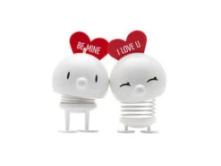 Love Bumble Hoptimist -Heimdekoration 26132 env 3 high