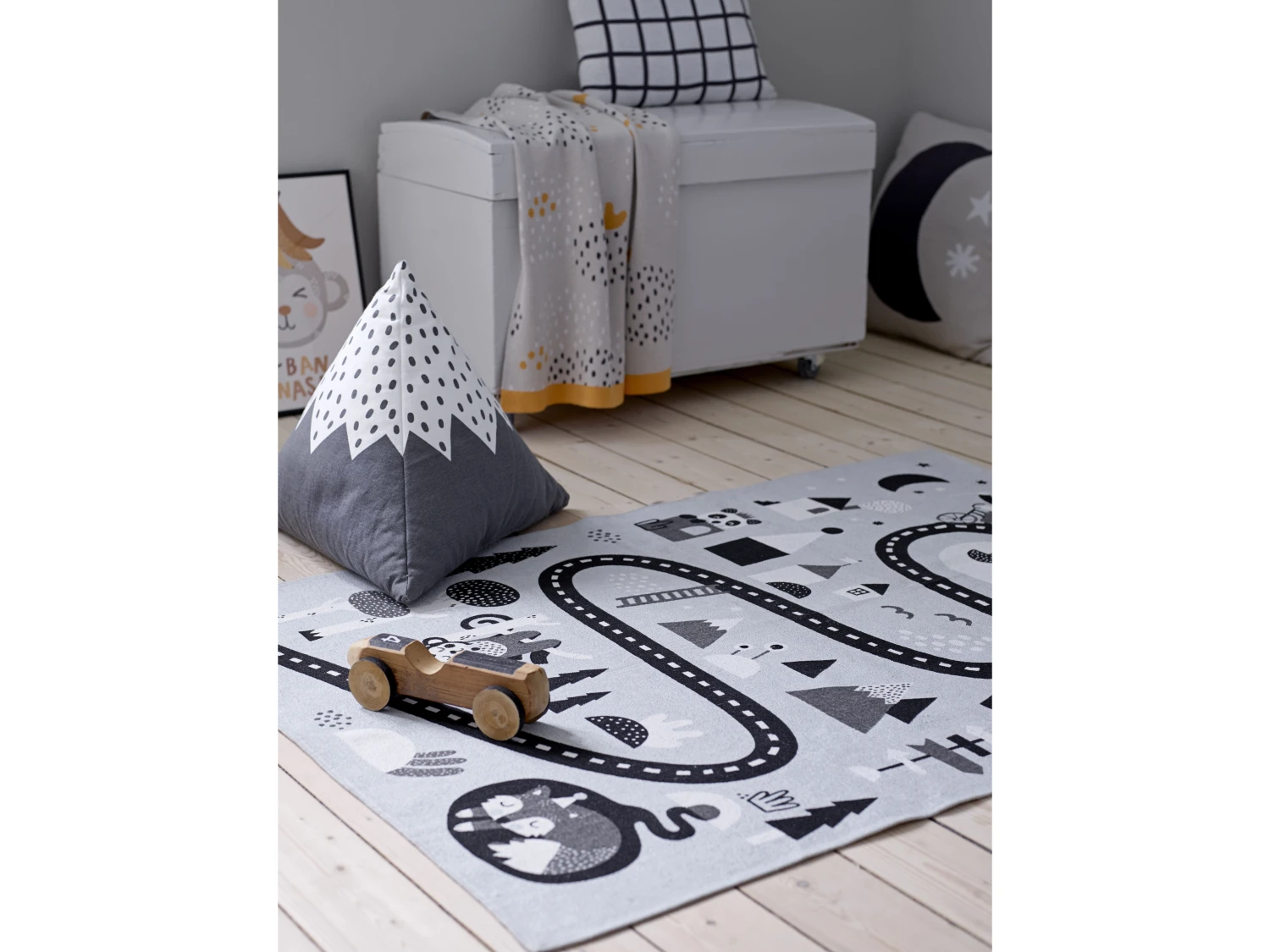 Södahl Mountain Check Kissen 4 Södahl Mountain Check Kissen – Bild 2